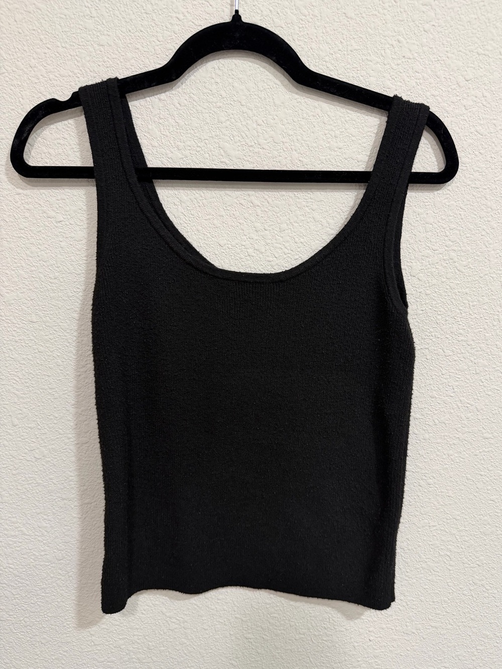 Black Fitted Ribbed Sweater Tank Top | Medium | A New Day - Picture 1 of 8